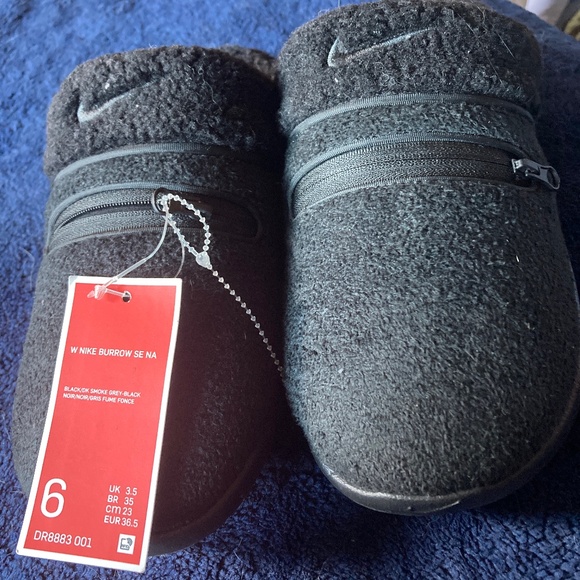 *NEW* Nike Burrows SE W6 - Picture 1 of 3
